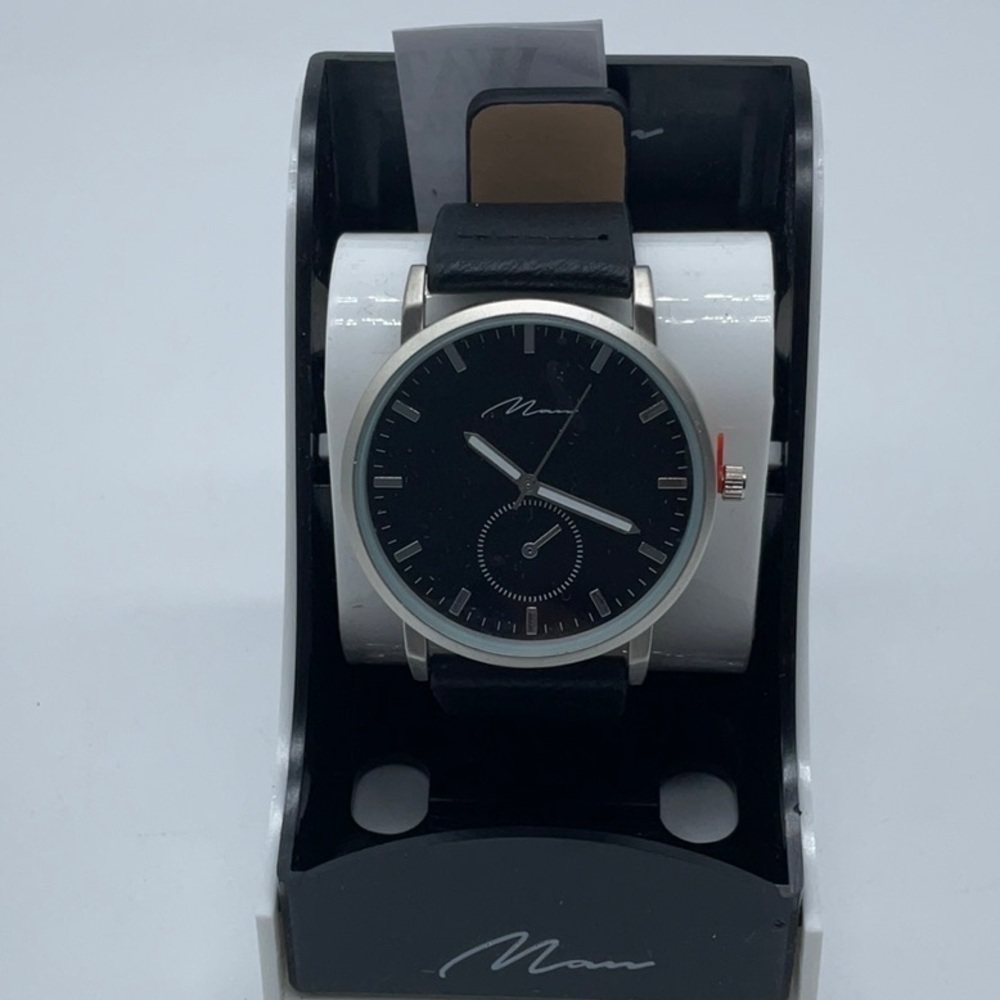 Man black face/leather like band watch